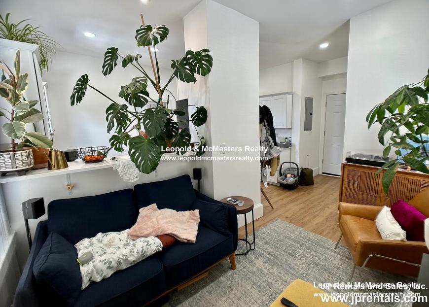 112 South St. – photo 4