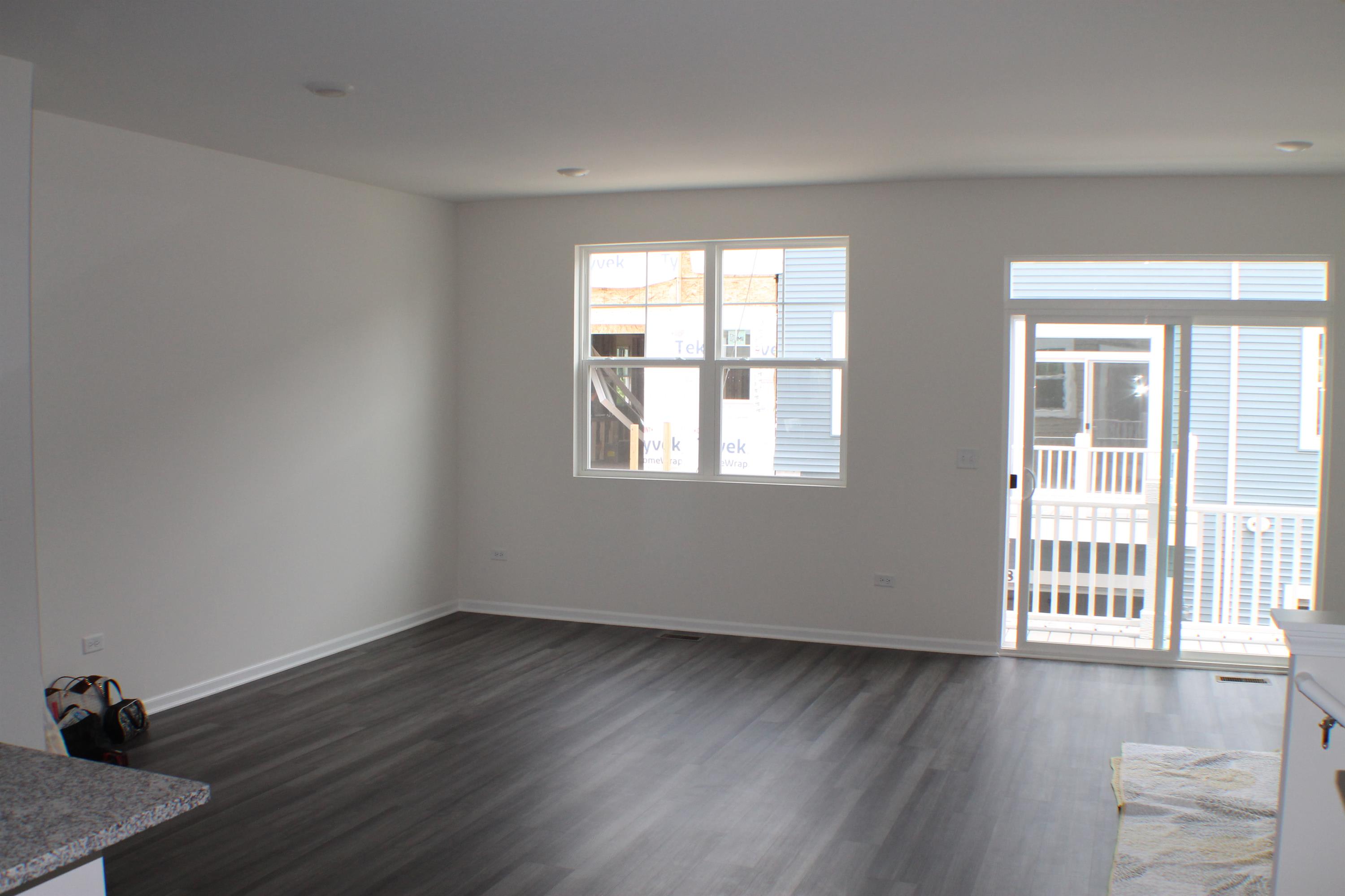 1601 Albany Street – photo 3