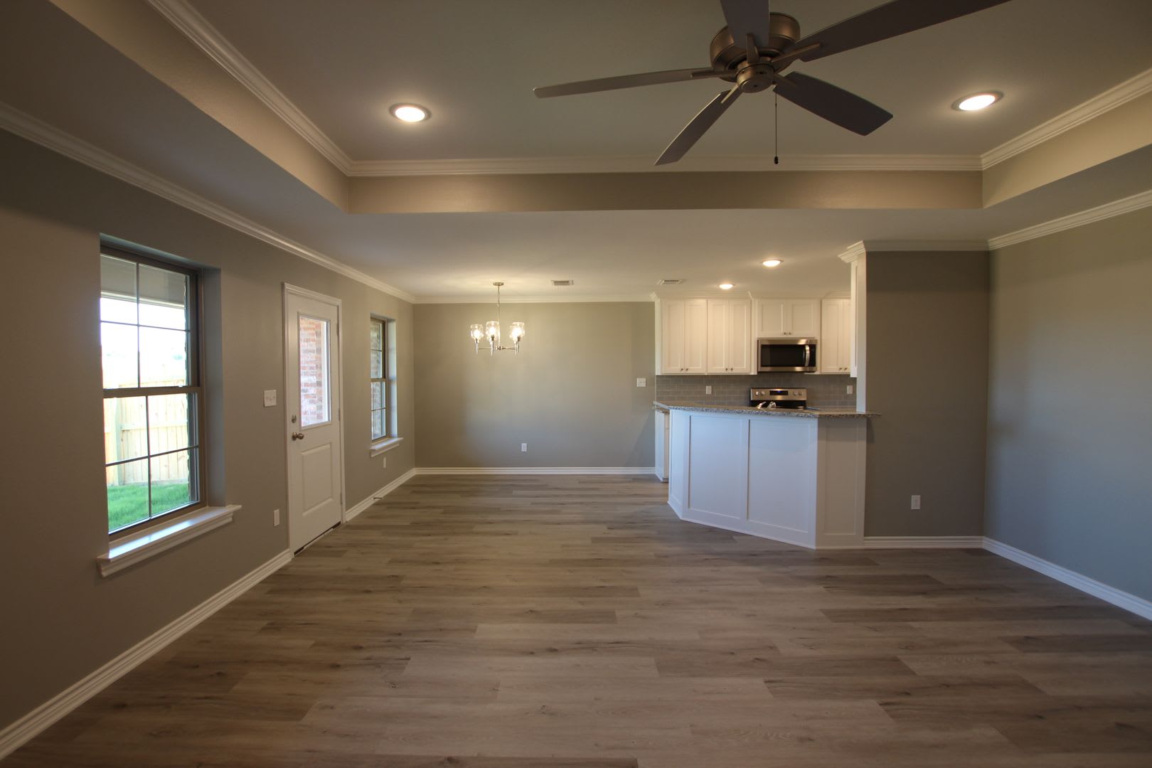 Beautiful 3 Bedroom 2 Bathroom Townhouse In South Tyler – photo 4