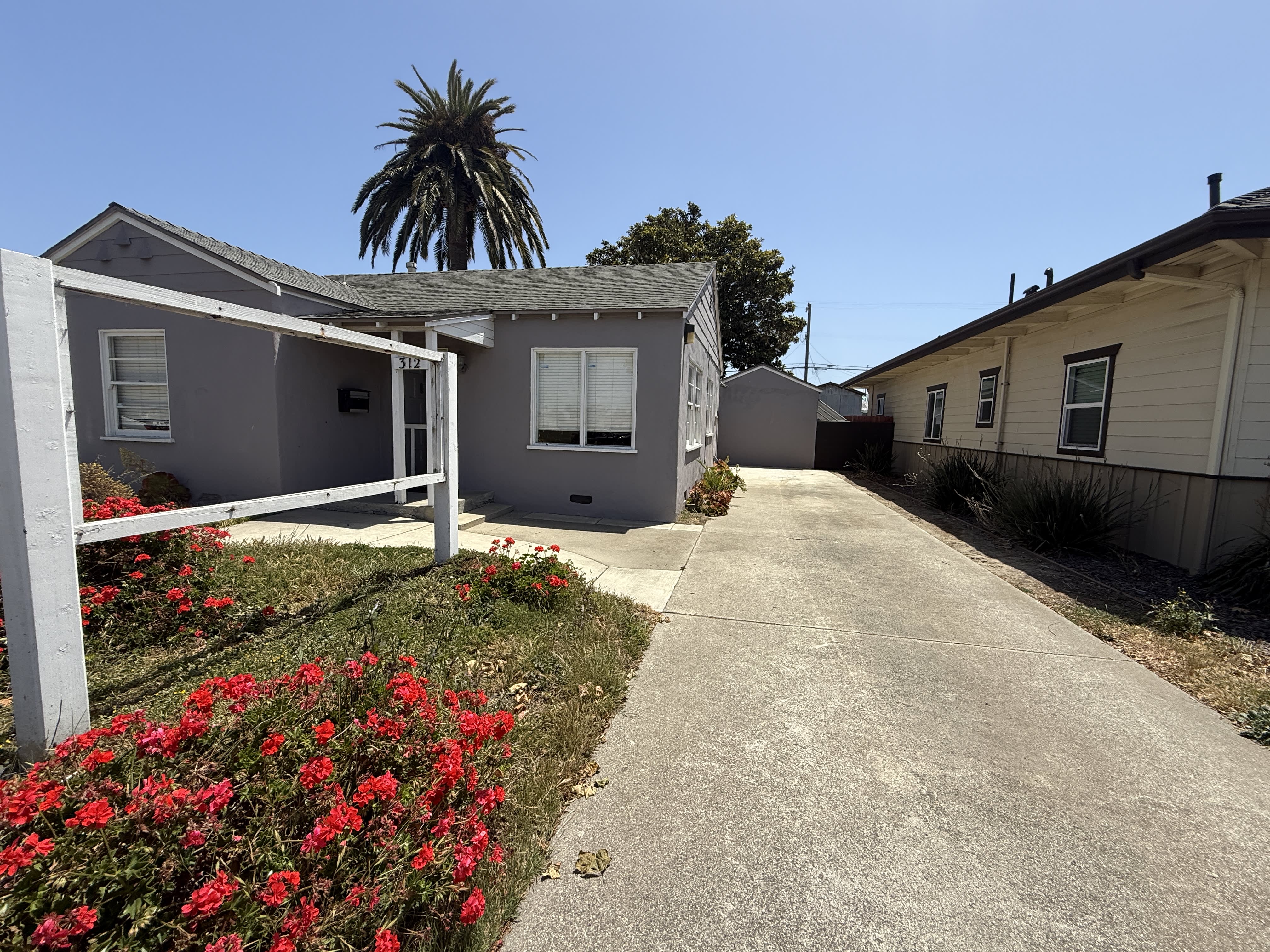 312 N H St – photo 2