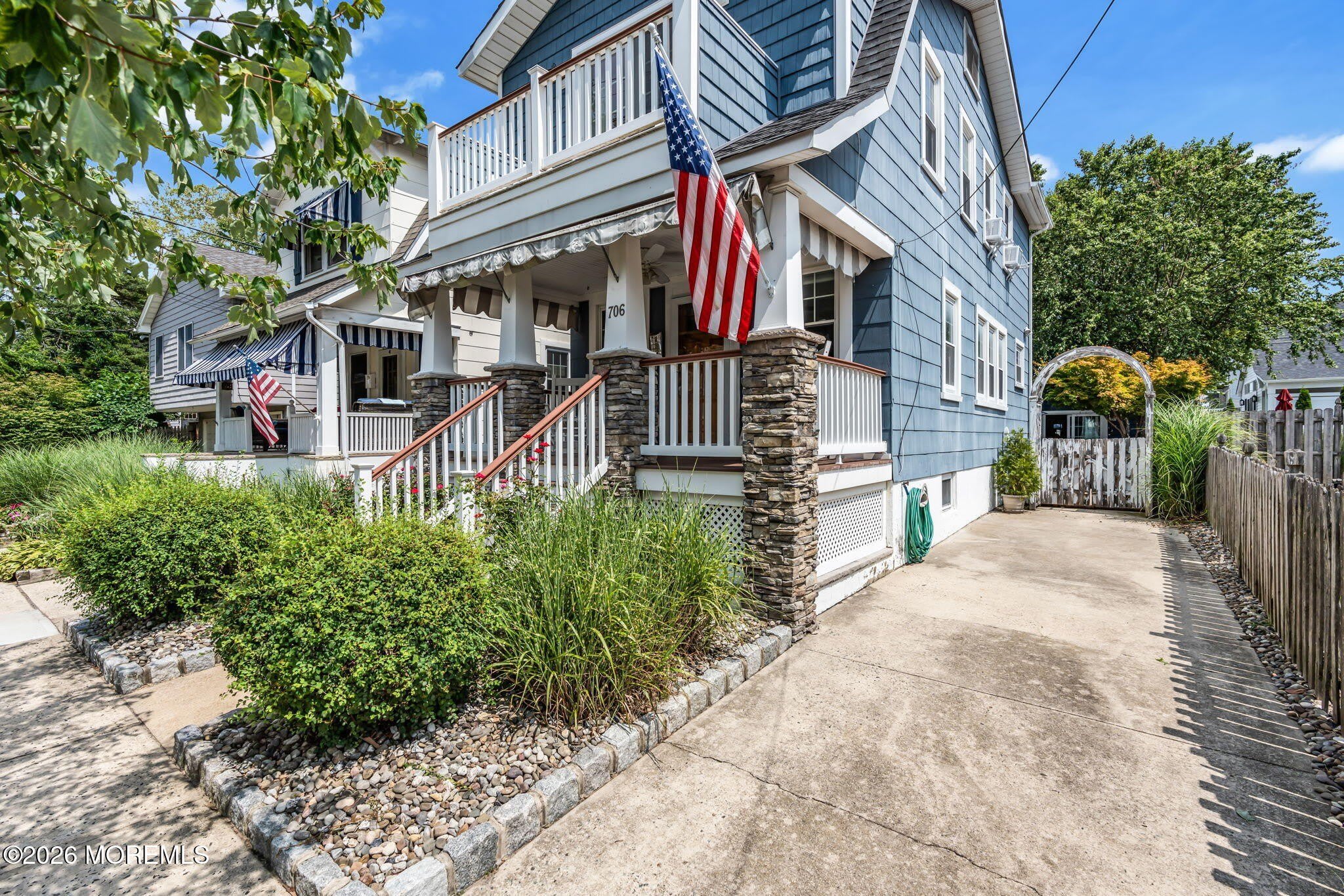 706 E Street – photo 3