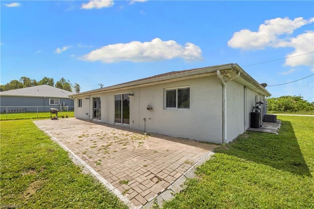 909 Jaguar Blvd – photo 3