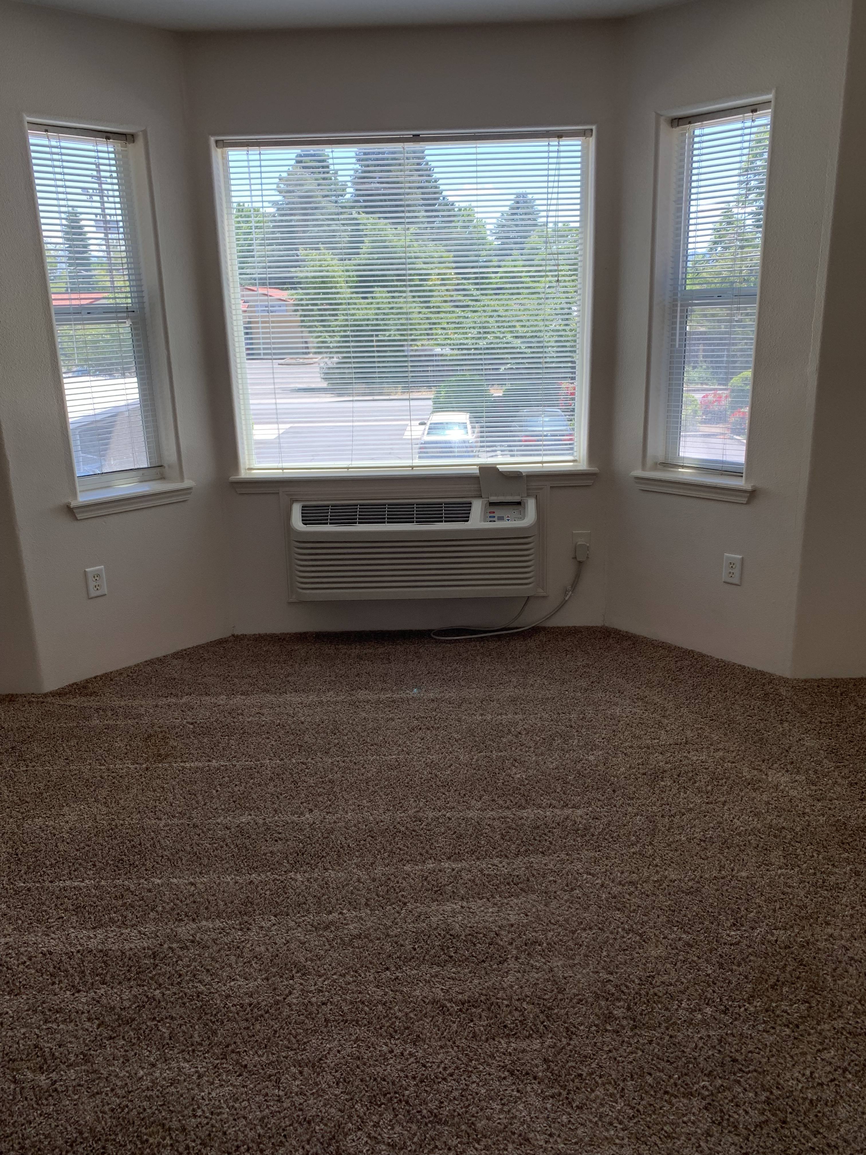 715 Hopkins Rd – photo 3