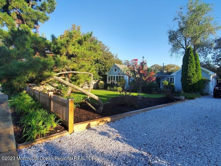 218 Bridge Avenue – photo 4