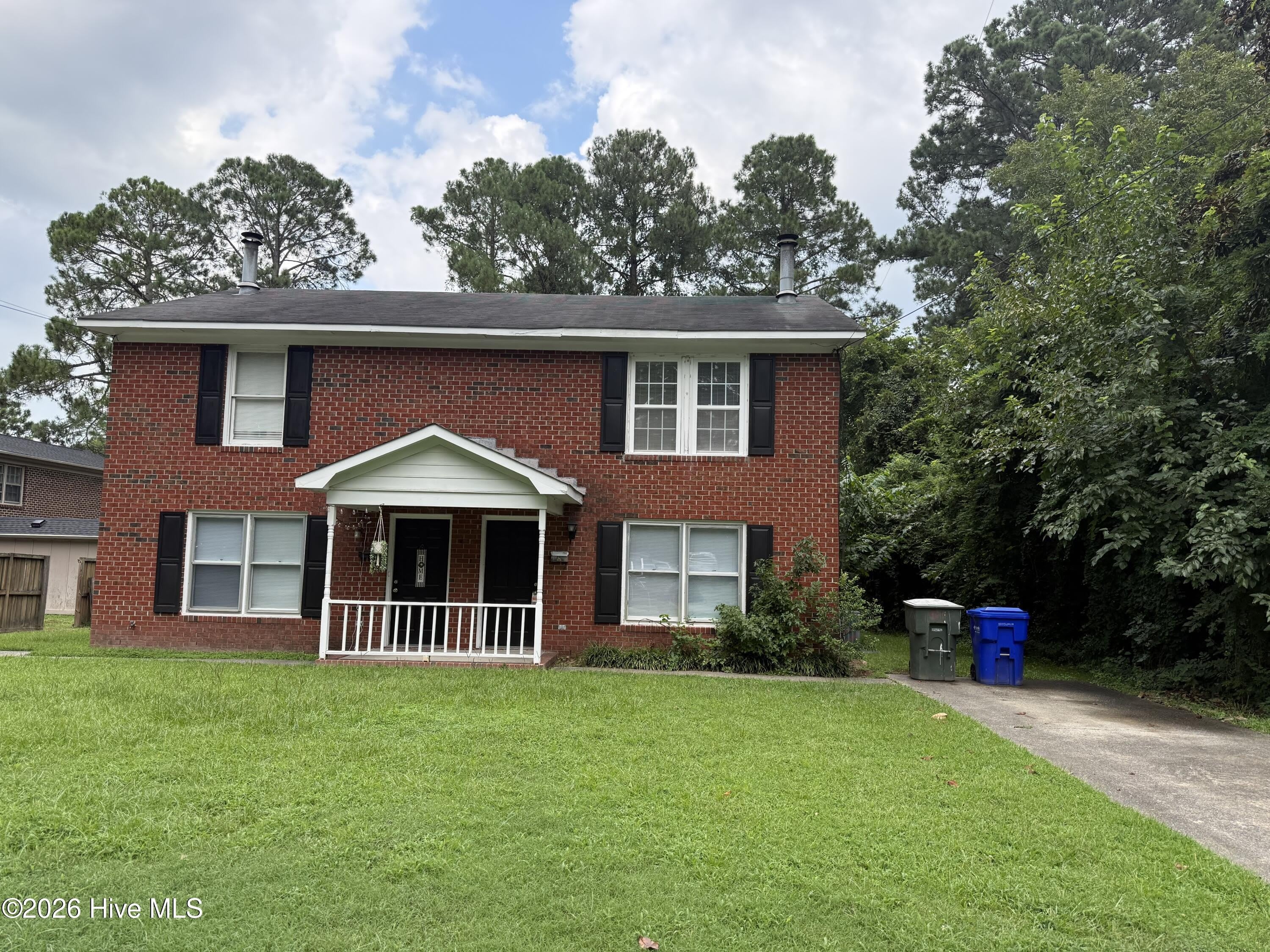 110 N Elm Street – photo 2