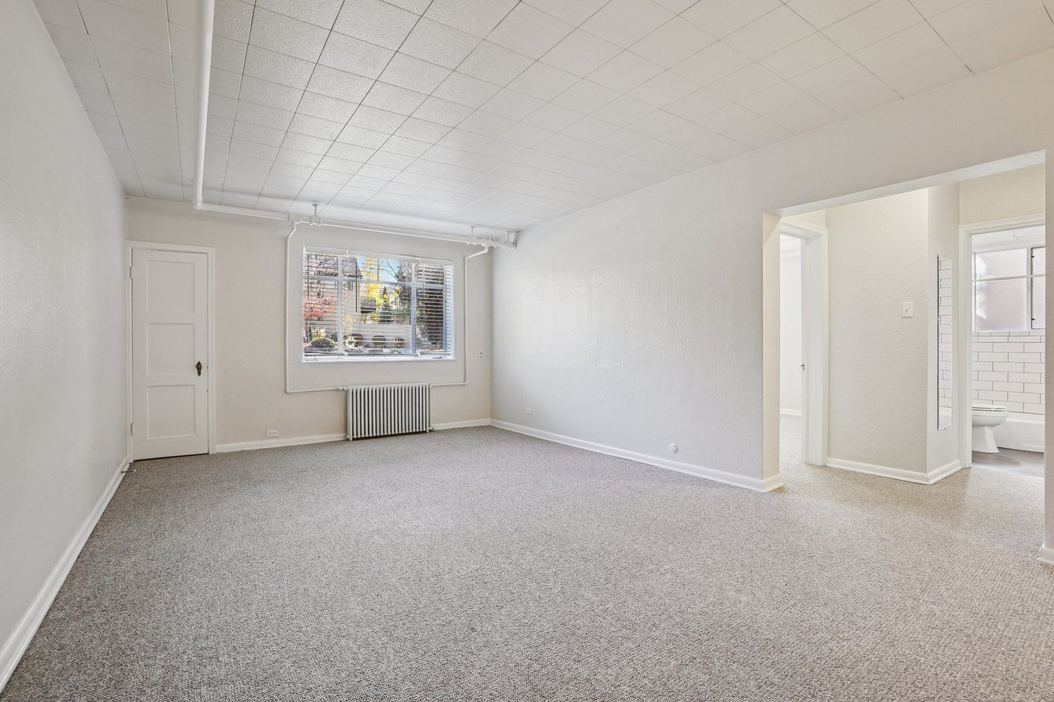 475 501 Garfield – photo 1