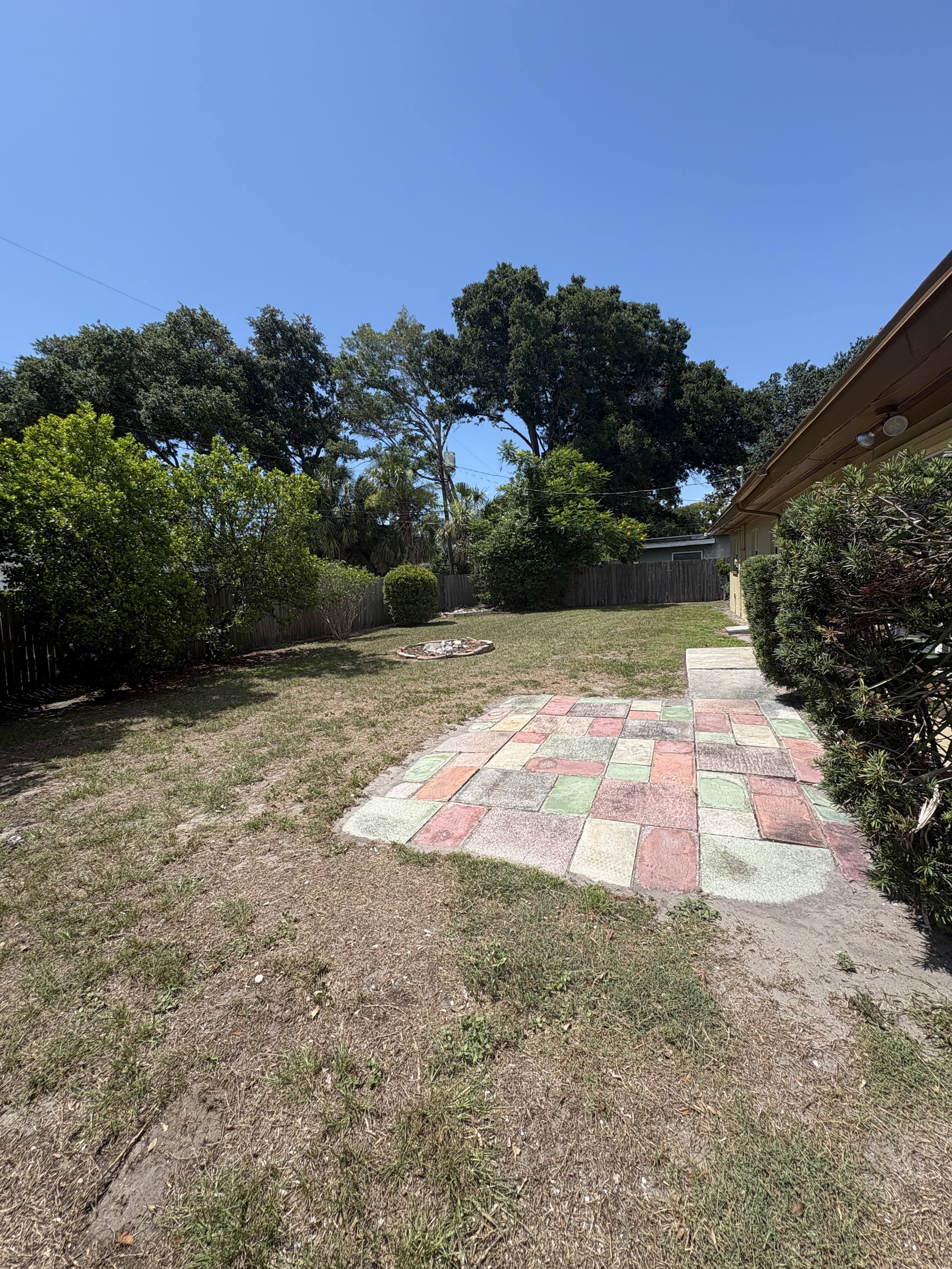 1506 Barbara Avenue – photo 3