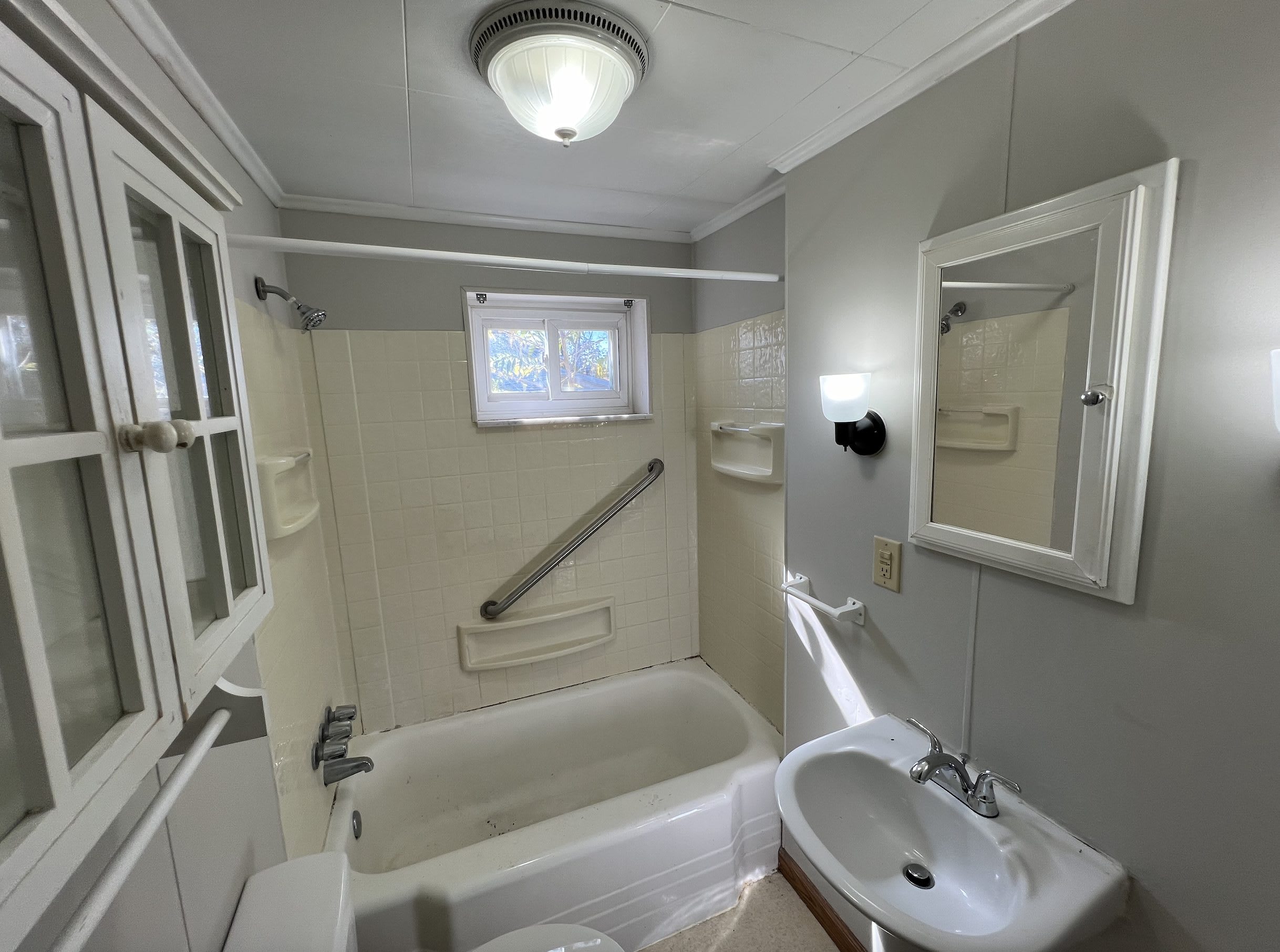 342 Crawford Ave – photo 4