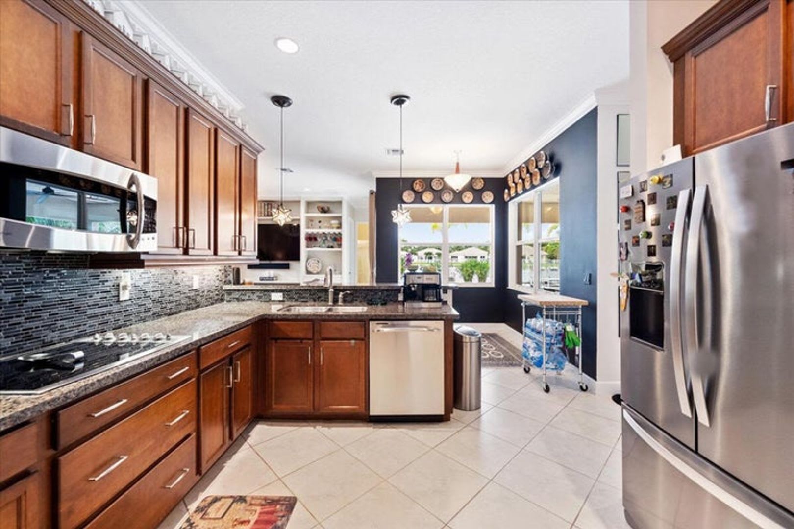 8152 Butler Greenwood Drive, Royal Palm Beach, FL 33411 – photo 4