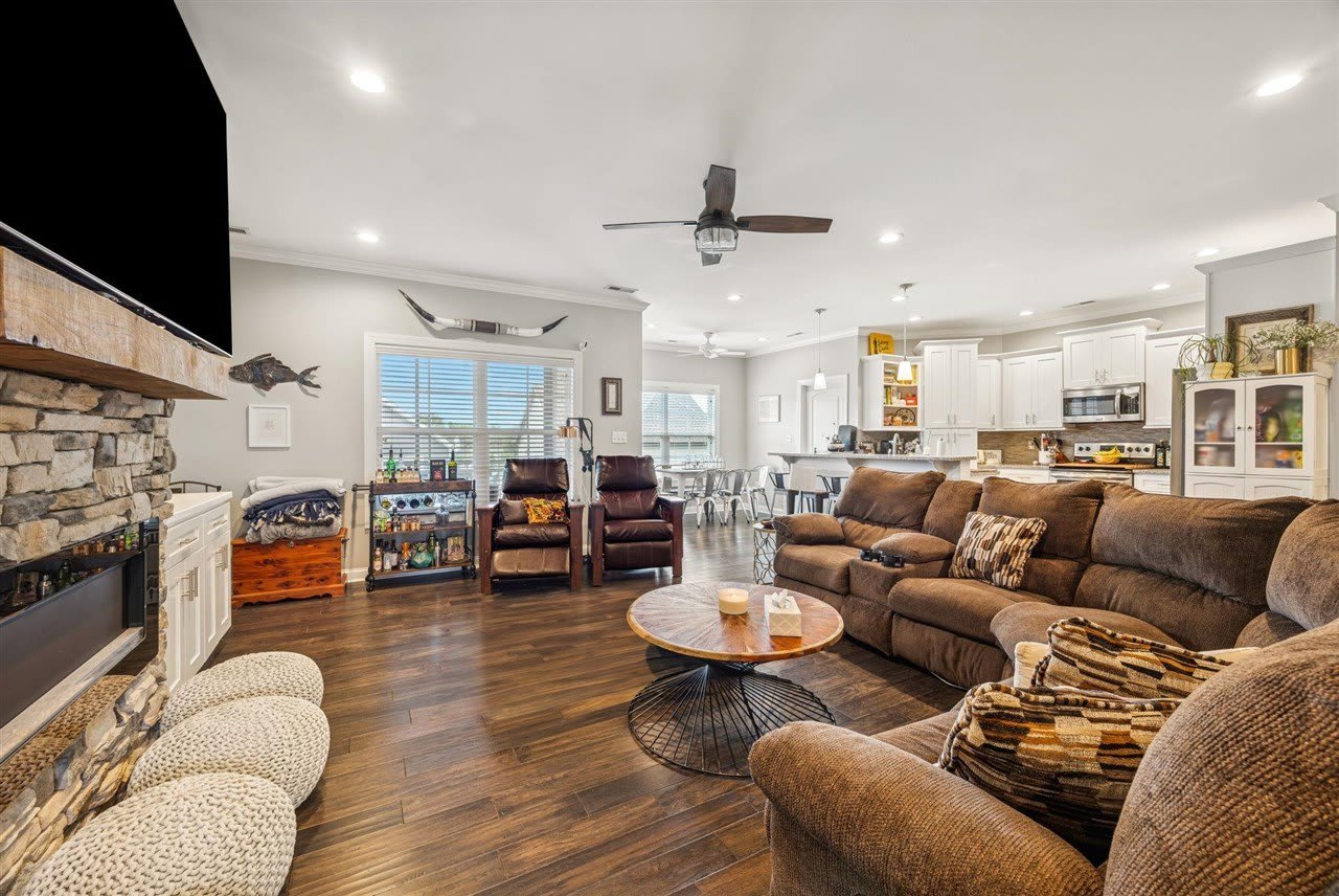 1434 Boulder Court – photo 2