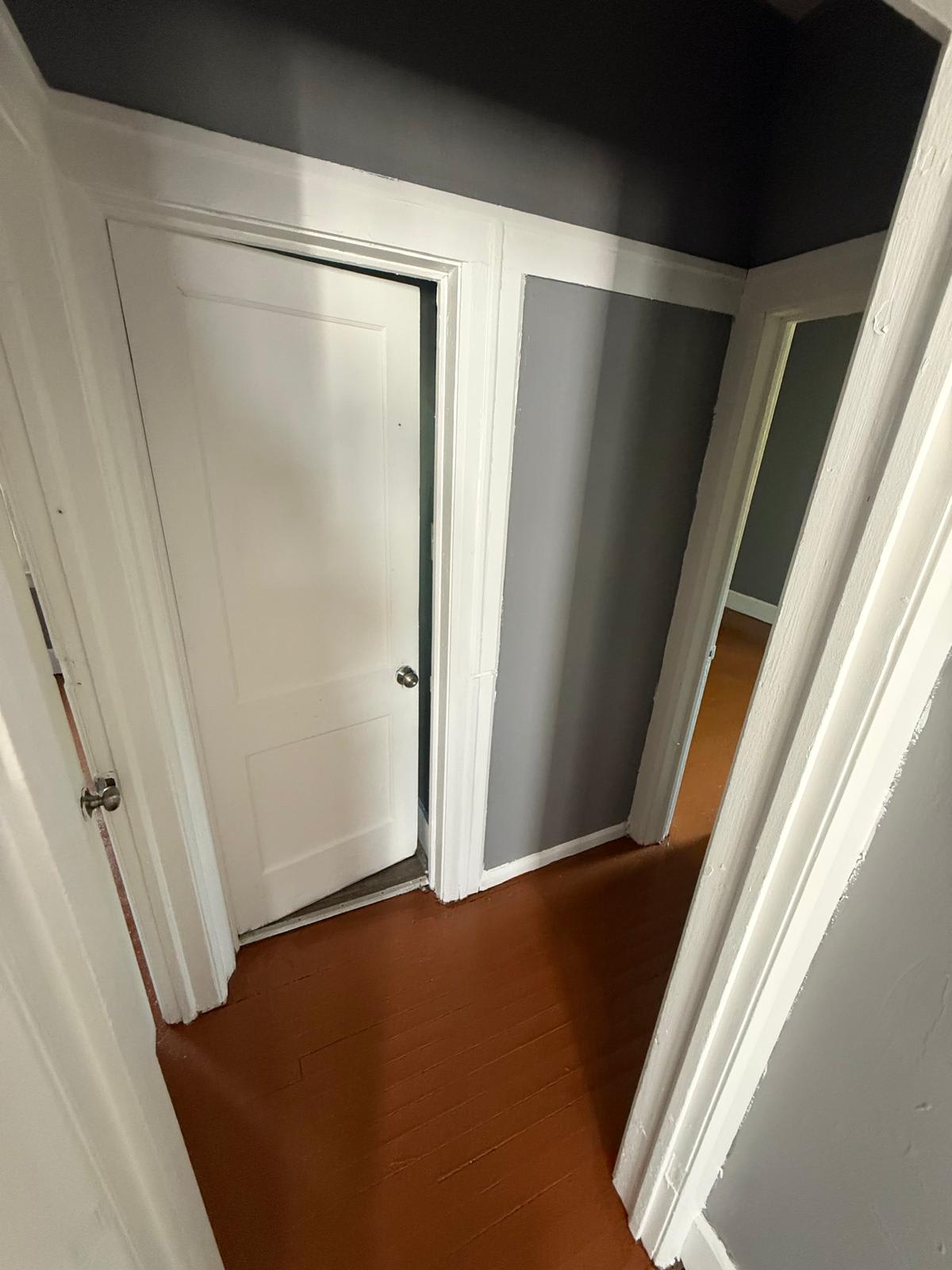 5517 Hillsboro Street – photo 4