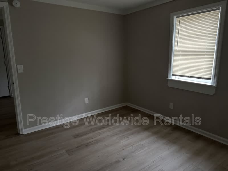 2708 Lumpkin Court – photo 5