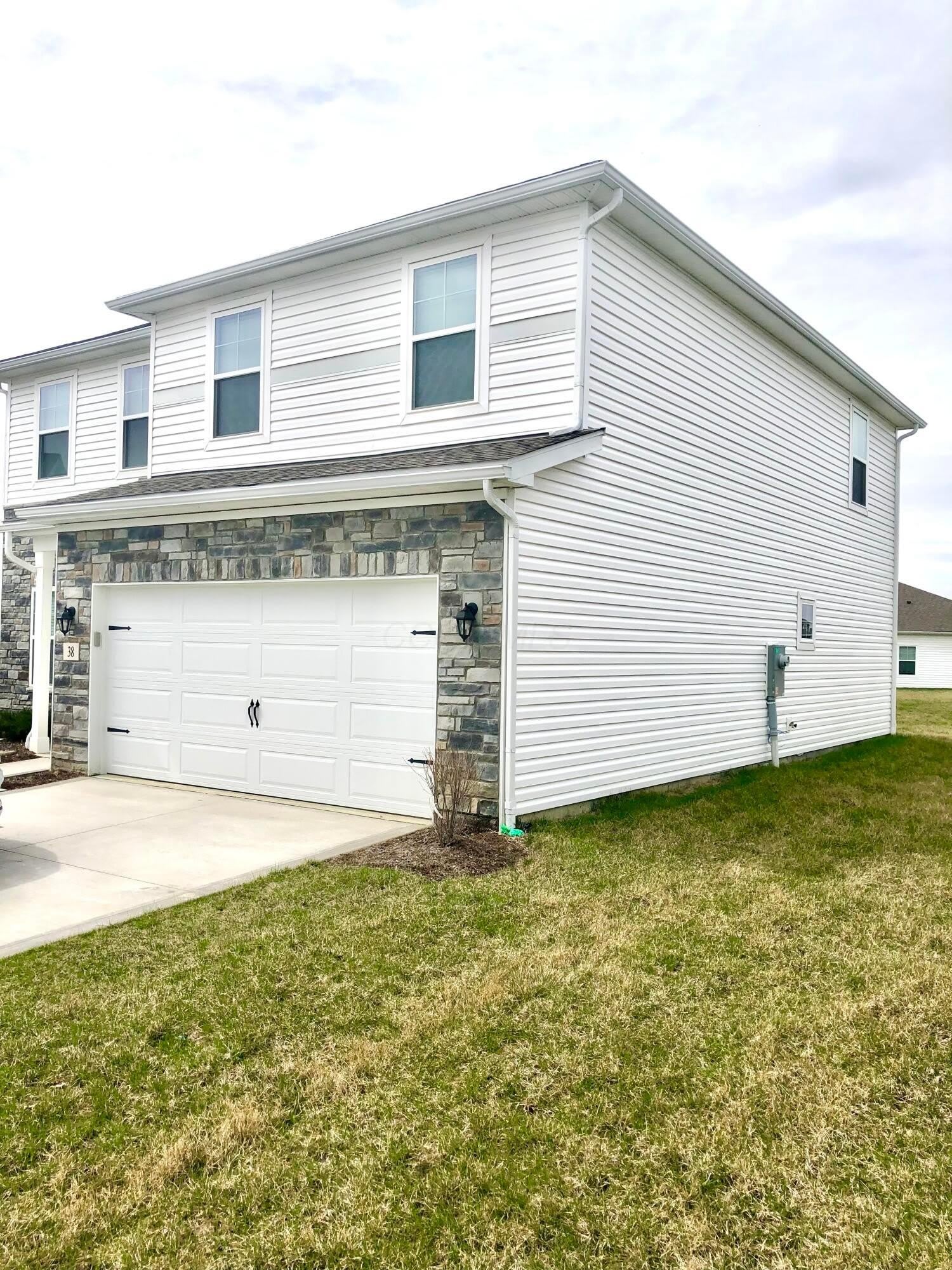 38 Sunbeam Court – photo 2