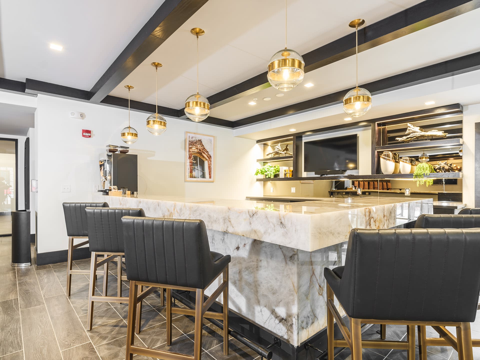 Capital Collective Luxury Apartments – photo 3
