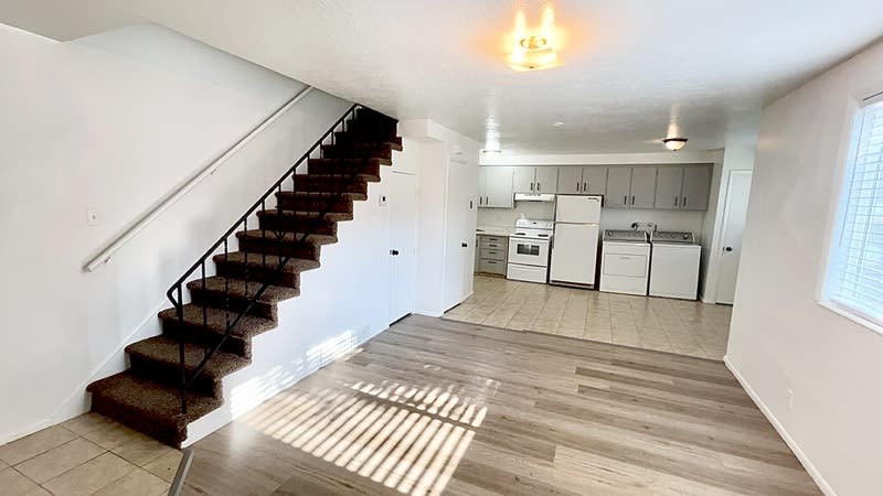 356 North 300 West 6 – photo 1