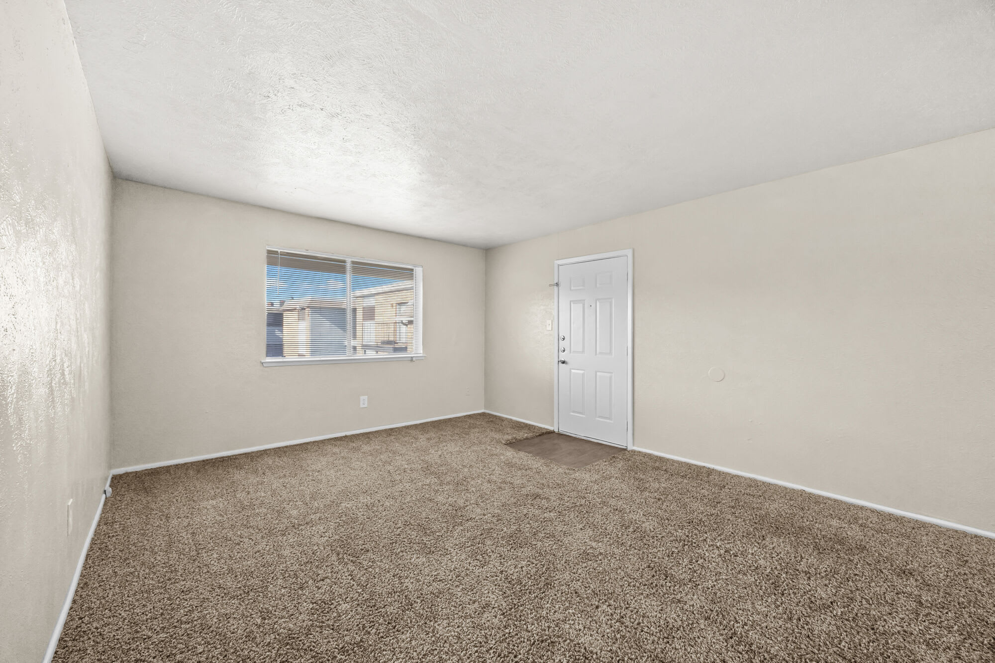 Oakwood – photo 2