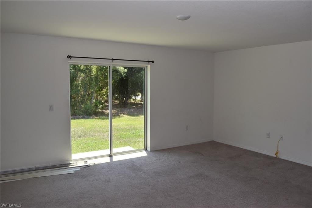 4795 Lacoco St – photo 4