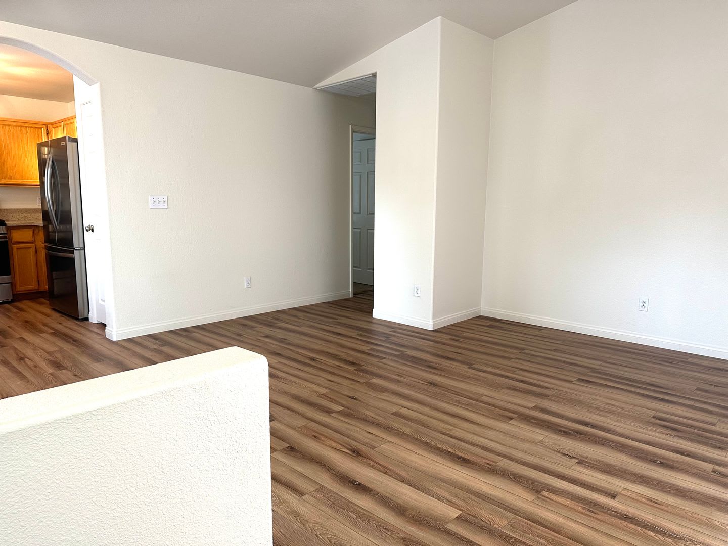 Green Valley 3-Bedroom Single Story Home in Gated Community. – photo 3