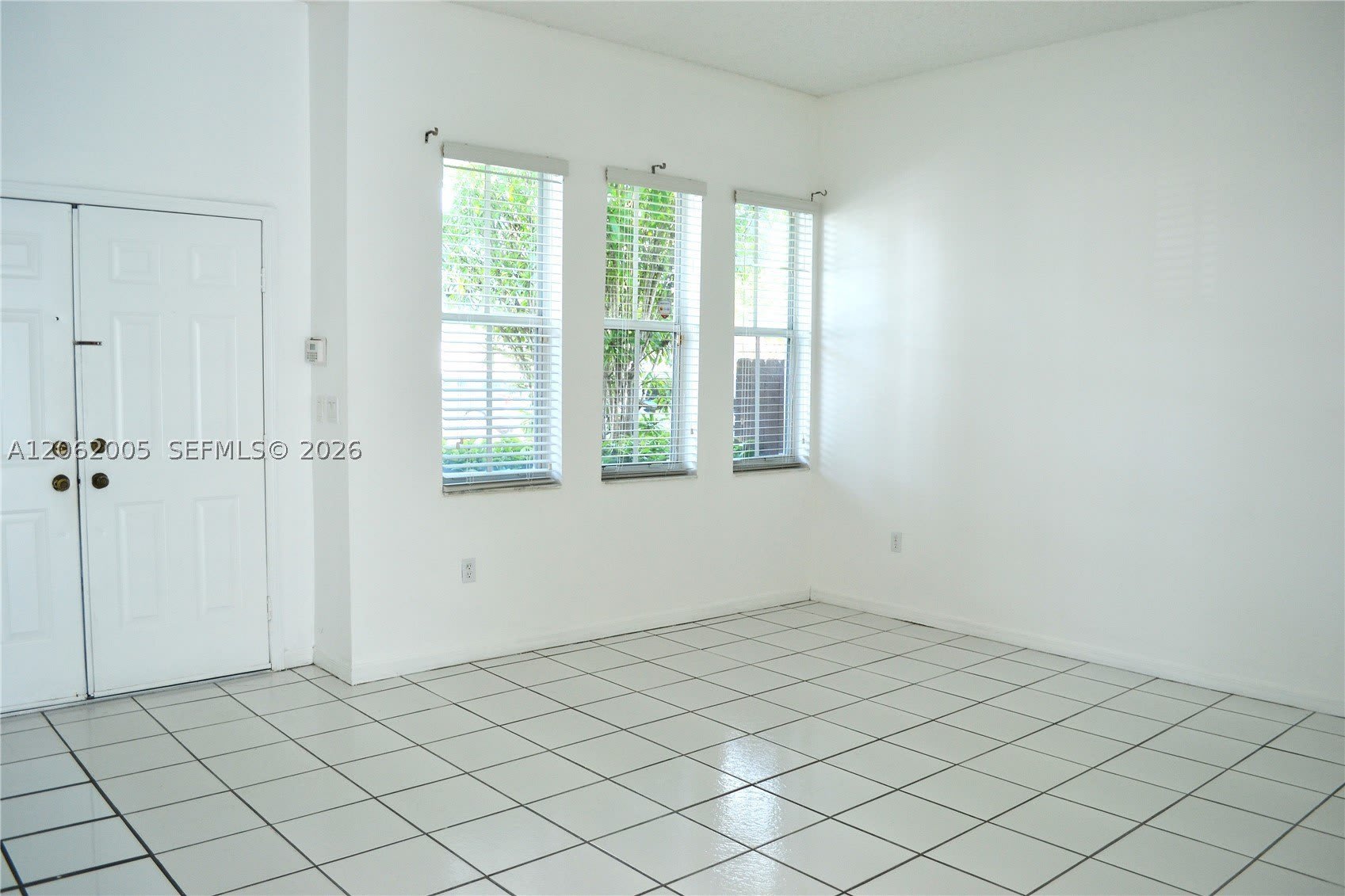 8328 Sw 163Rd Ave – photo 2