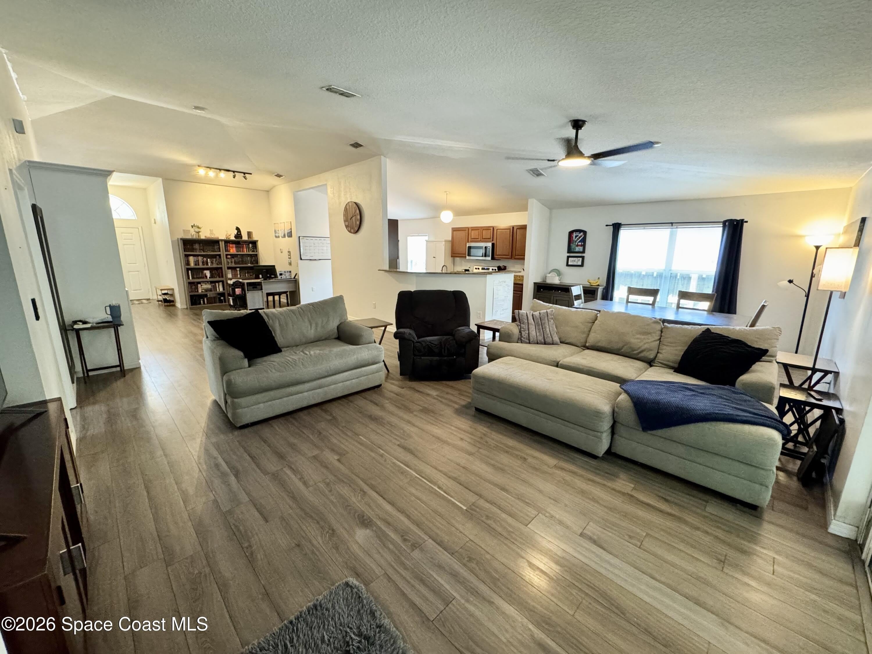 3850 Aria Drive – photo 5