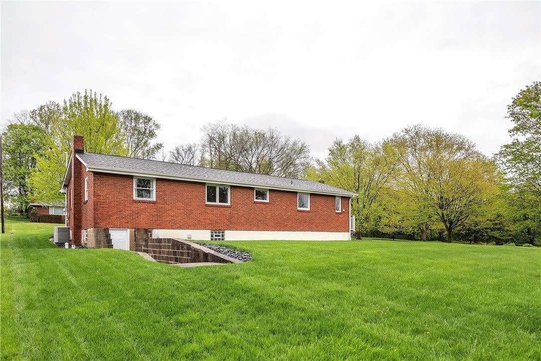2412 Cathedral Dr – photo 4