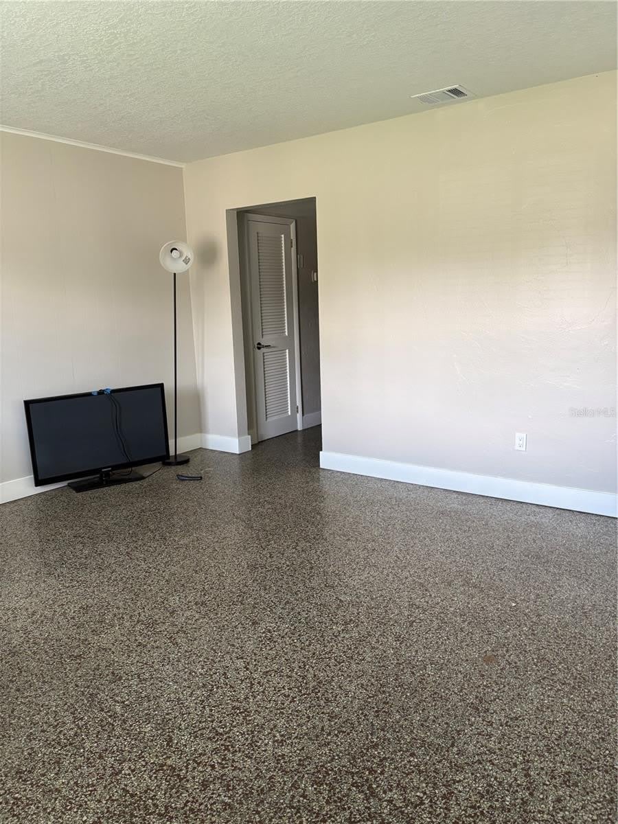 6024 DR MARTIN LUTHER KING JR Street N – photo 2