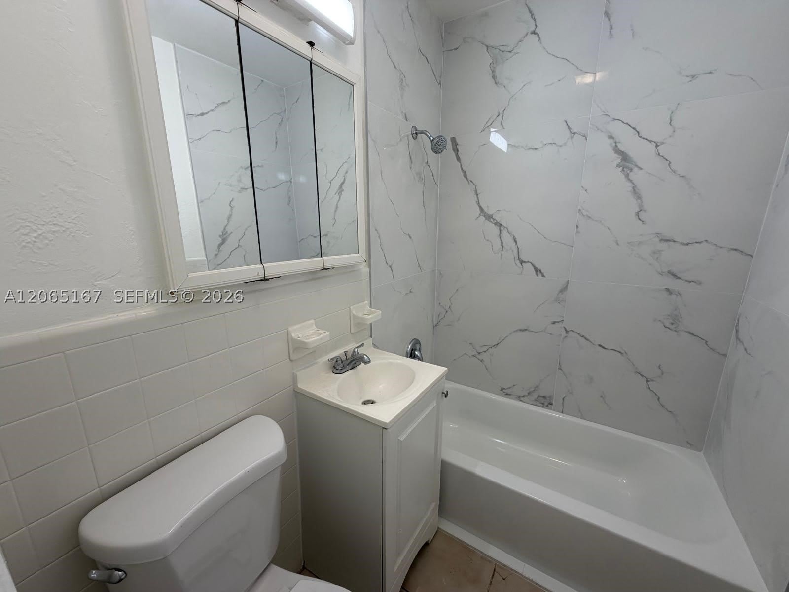 1845 Pembroke Rd – photo 4