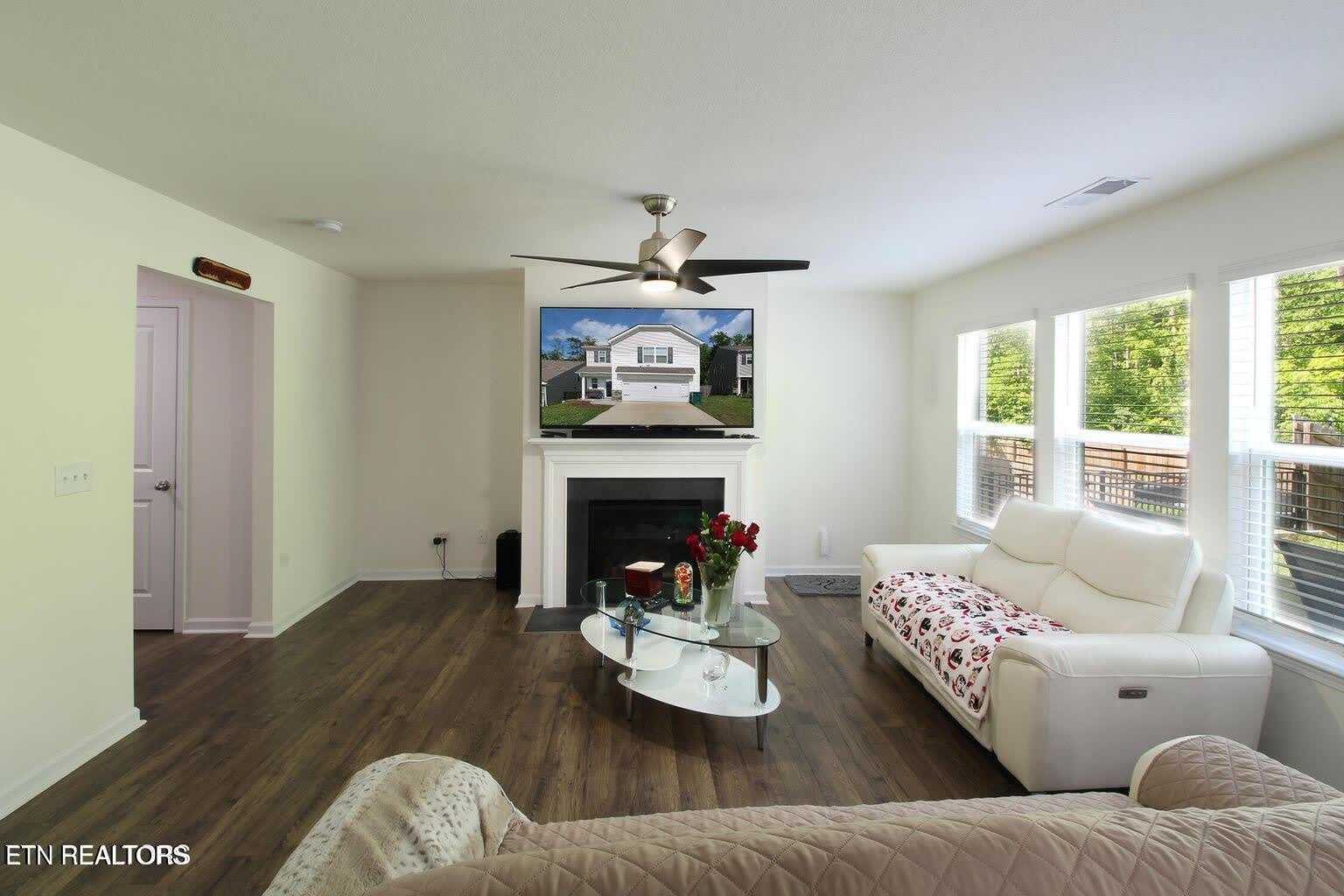 9428 Avian Forest Lane – photo 5