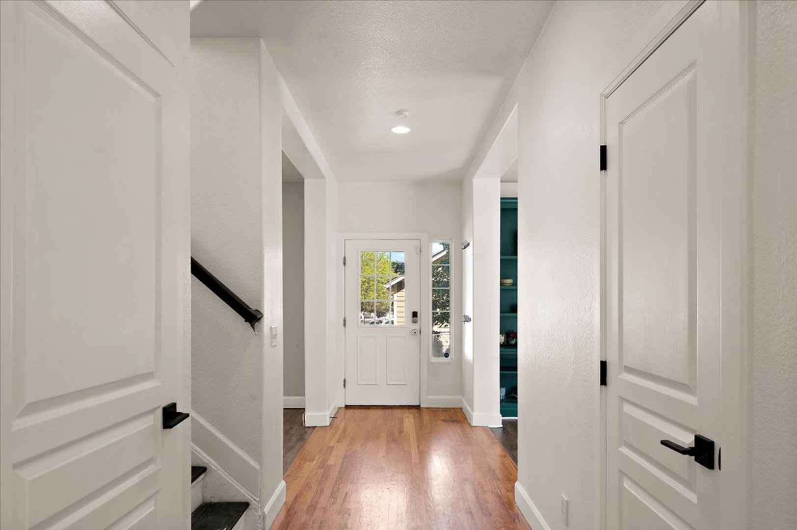 Spacious 4-Bedroom Home with Loft, Bonus Room, and Nearly 3,000 Sq. Ft. of Living Space! – photo 3