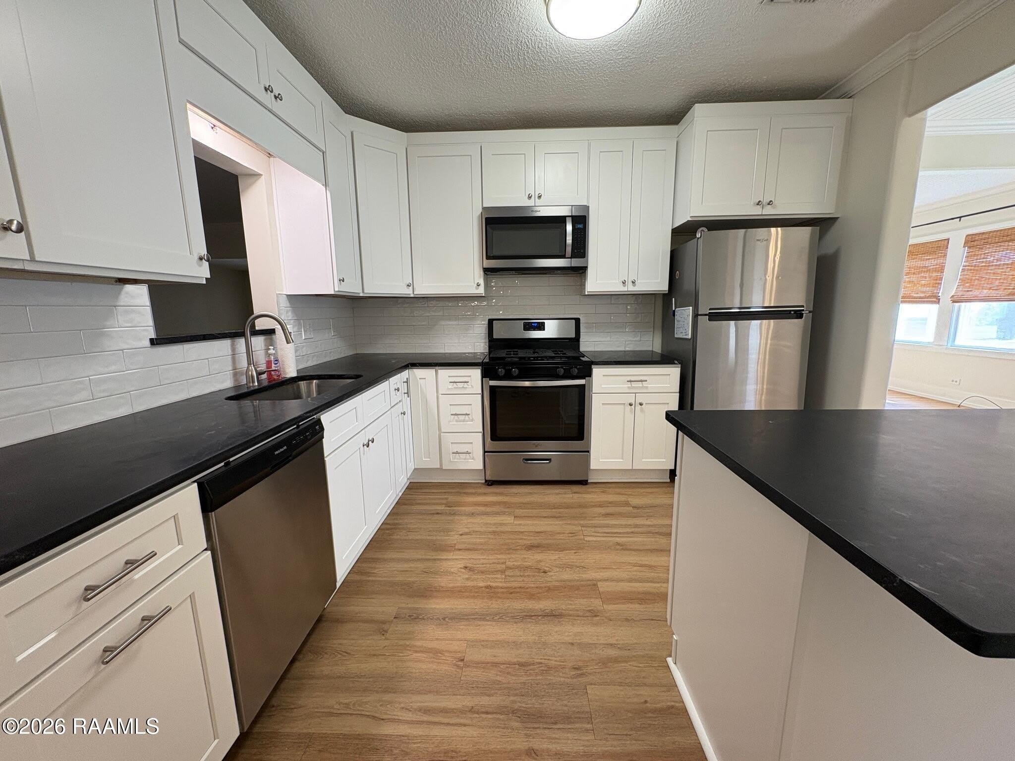 524 Cedar Crest Court – photo 5