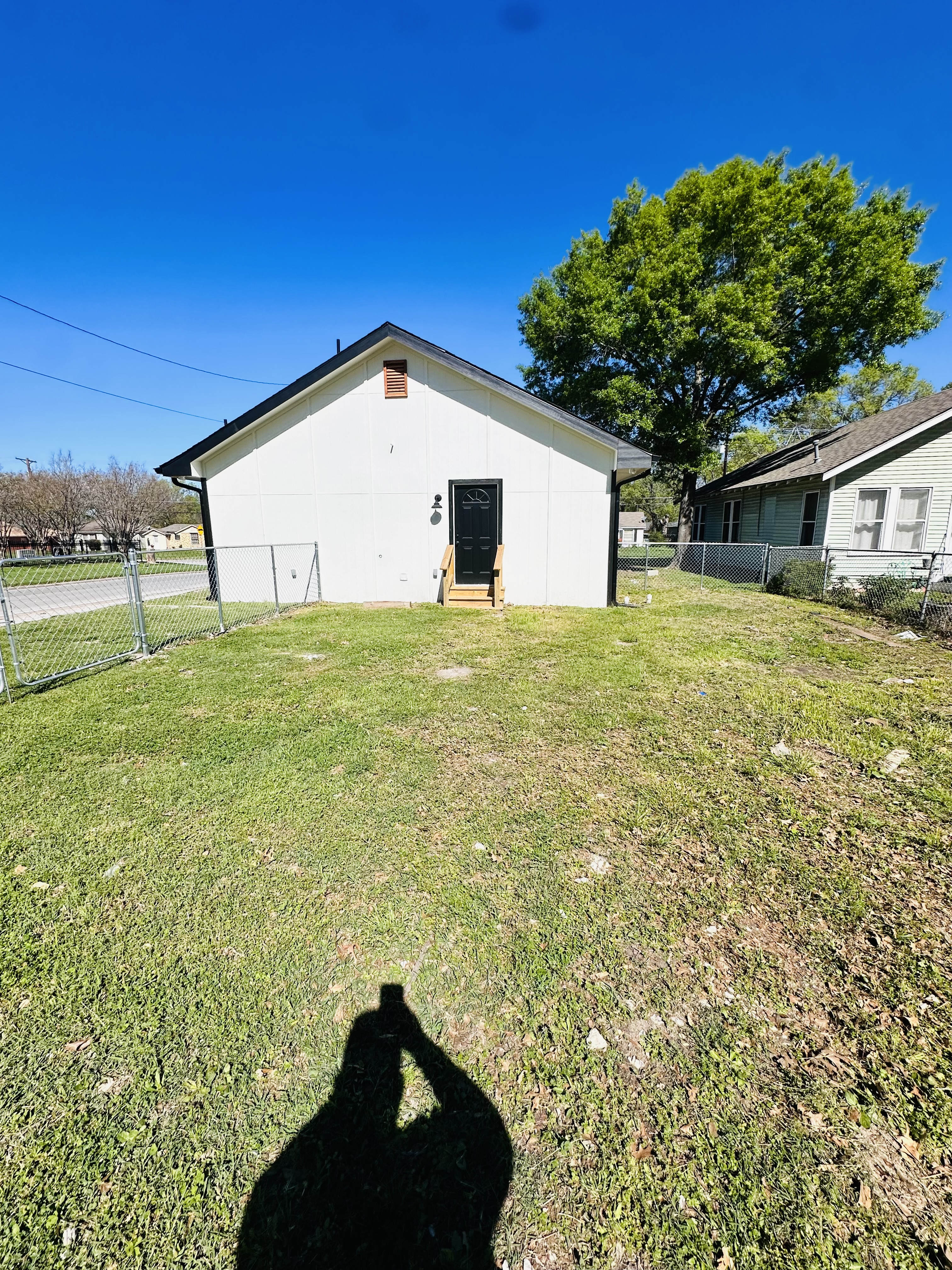 2115 W 2nd Ave 1 – photo 1