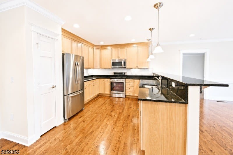 25 Ridgedale Ave Unit 19 – photo 3