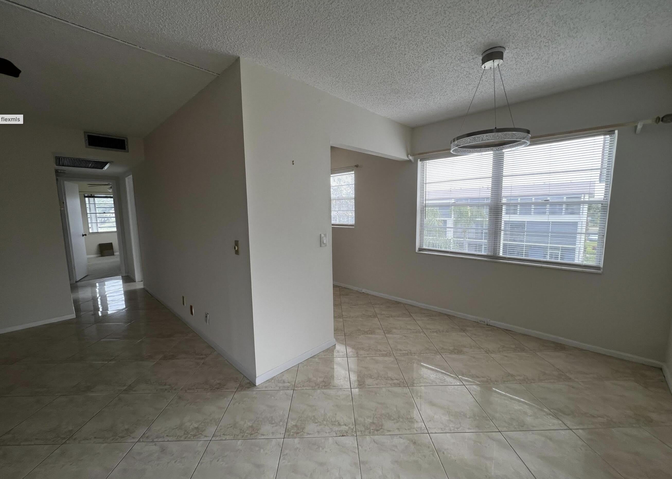 122 Brighton Drive – photo 4