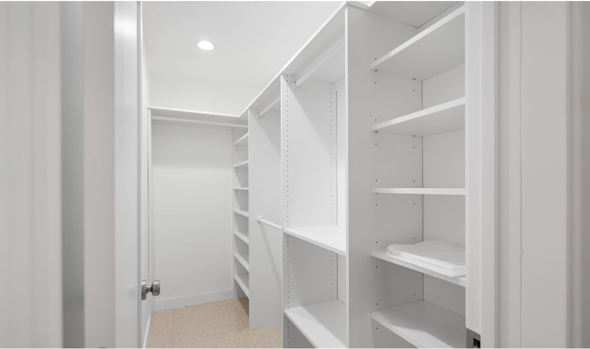 473 1/2 West Sunview Avenue – photo 4