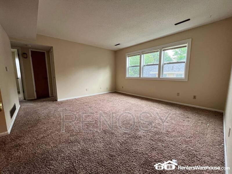 303 S Madison St – photo 2