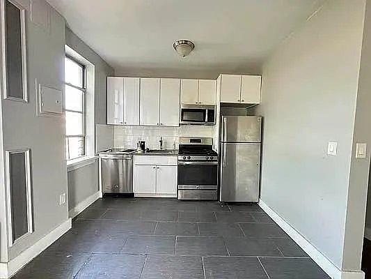 723 Saint Nicholas Avenue – photo 1