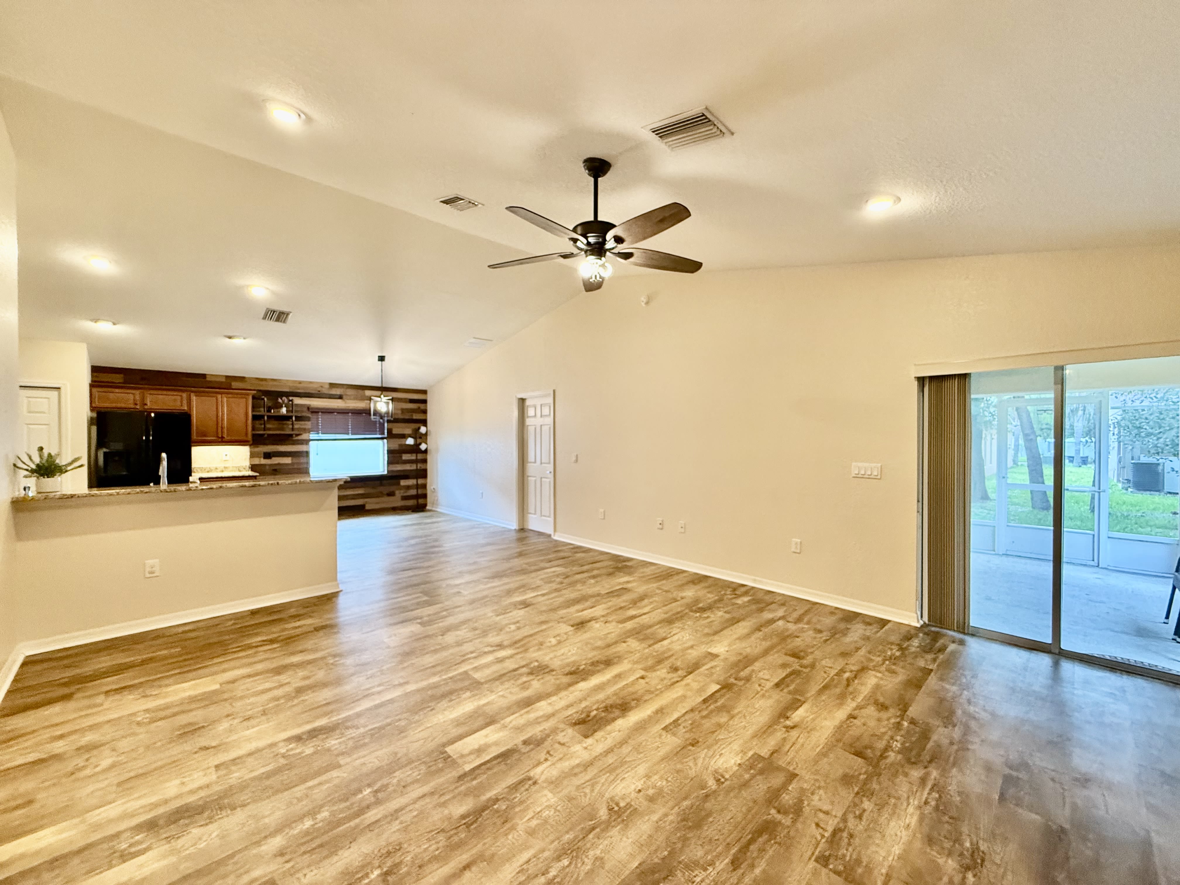 6054 Merrifield Dr – photo 3