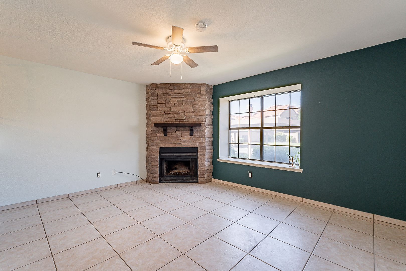 Dual Primary Suites! Charming Chandler Townhome with Pool – photo 5