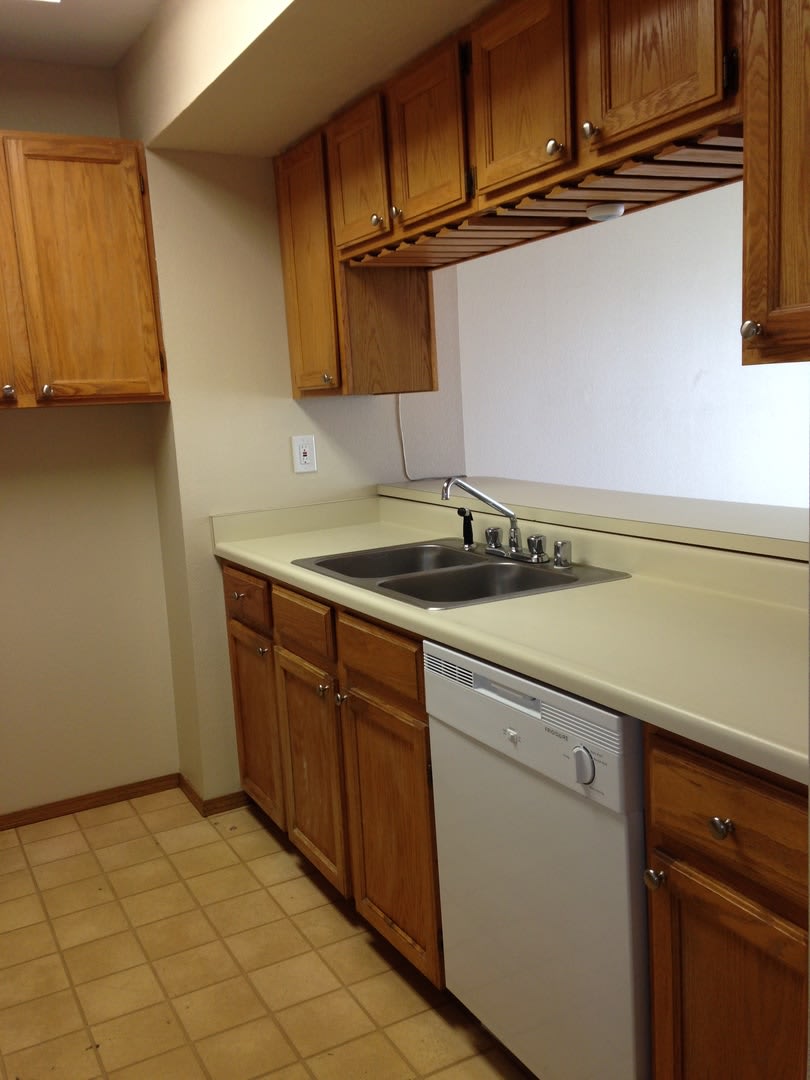 4205 Hunting Meadows Circle – photo 4