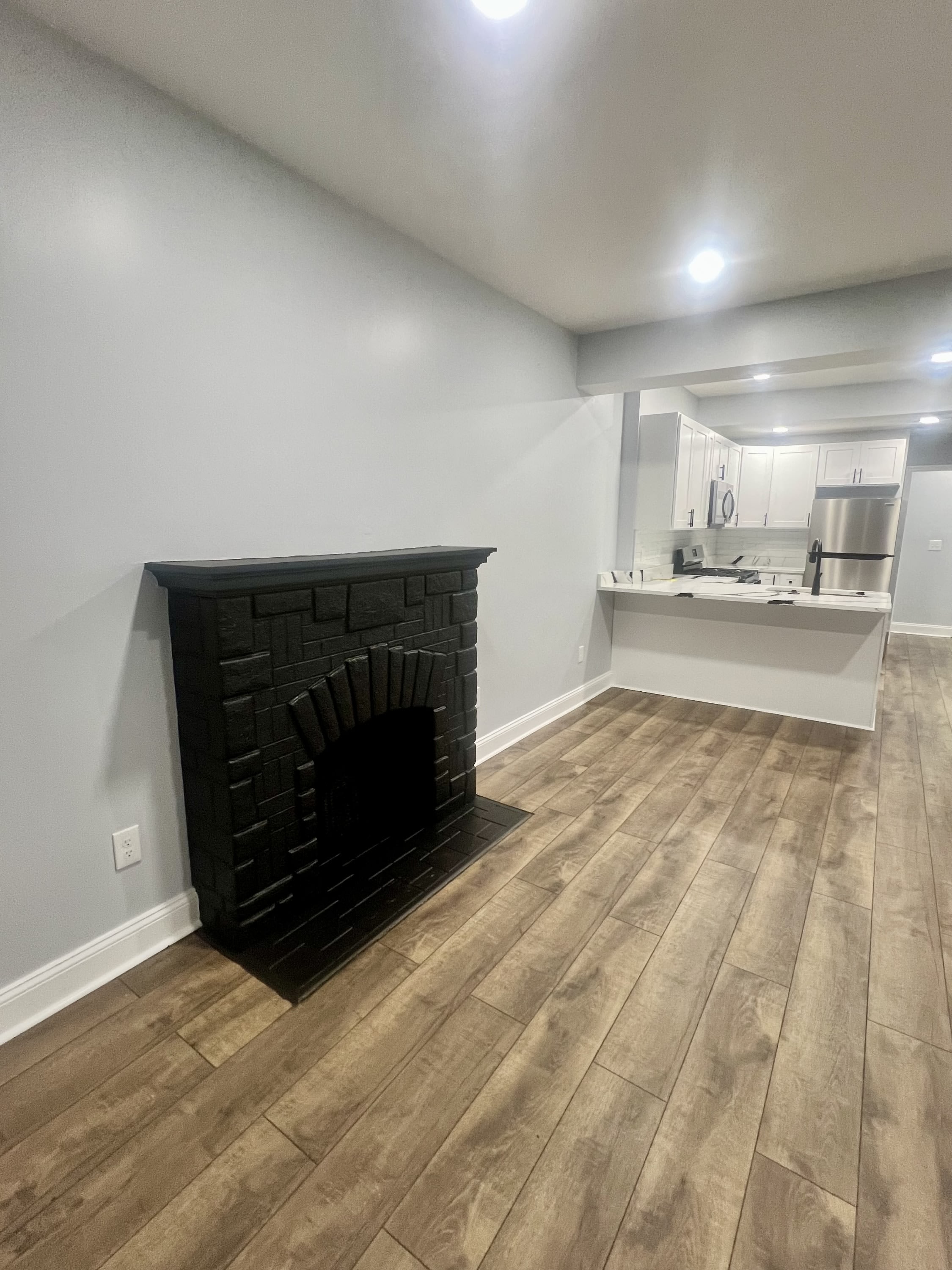 2431 McElderry Street – photo 4