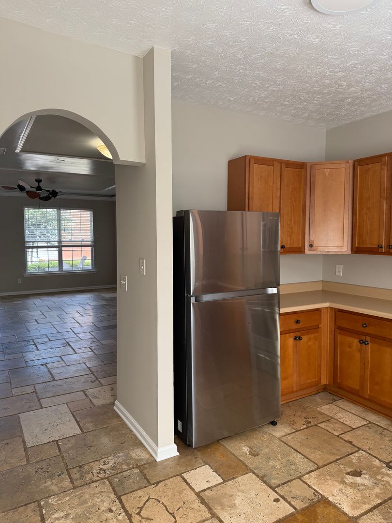 3 bed/ 3 bath Townhouse – photo 5
