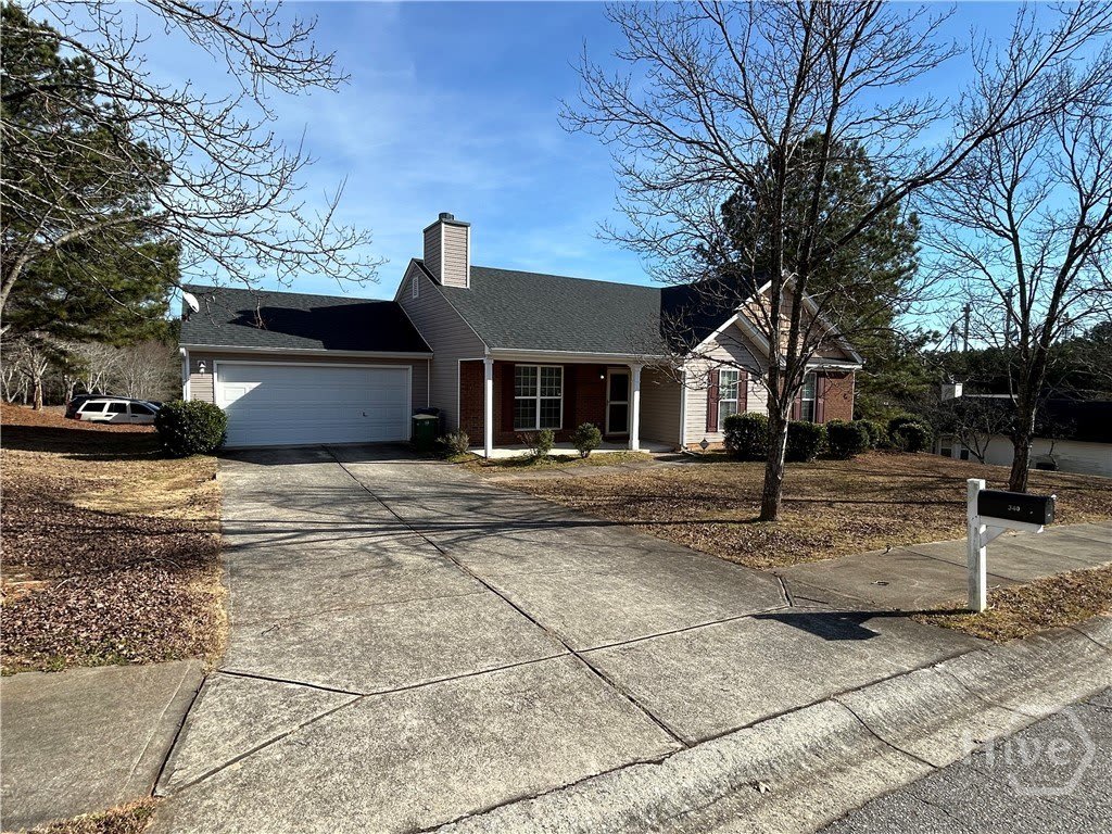 340 Sarah Drive – photo 1