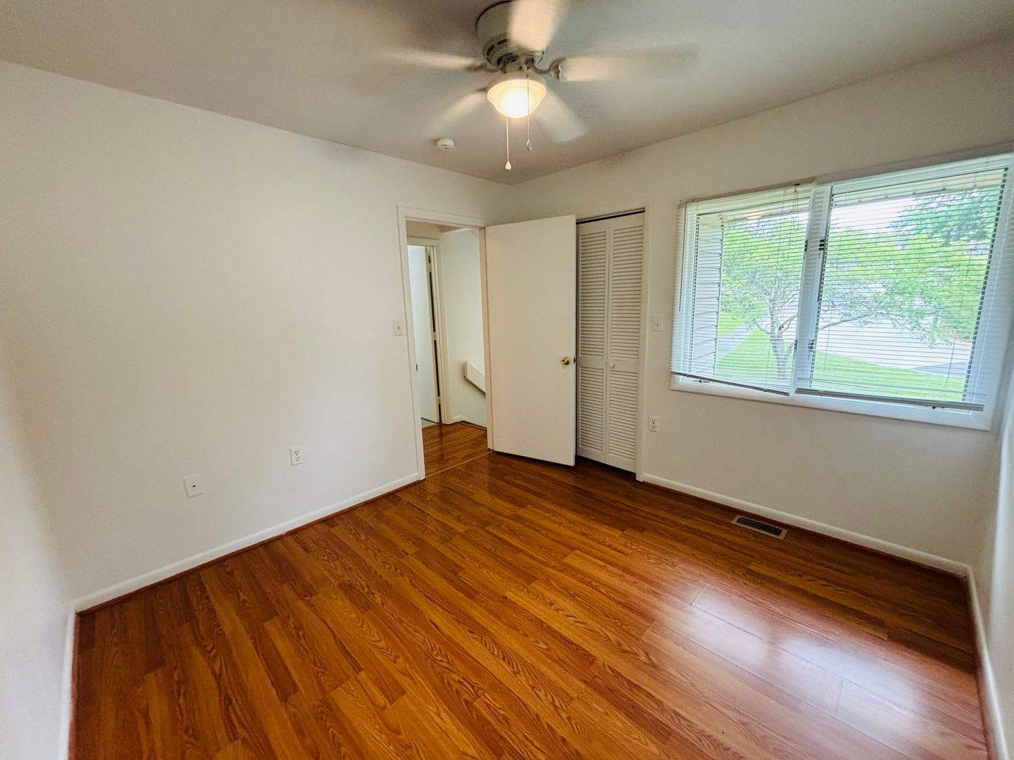 3 Bedroom 2.5 Bath Townhouse – photo 5