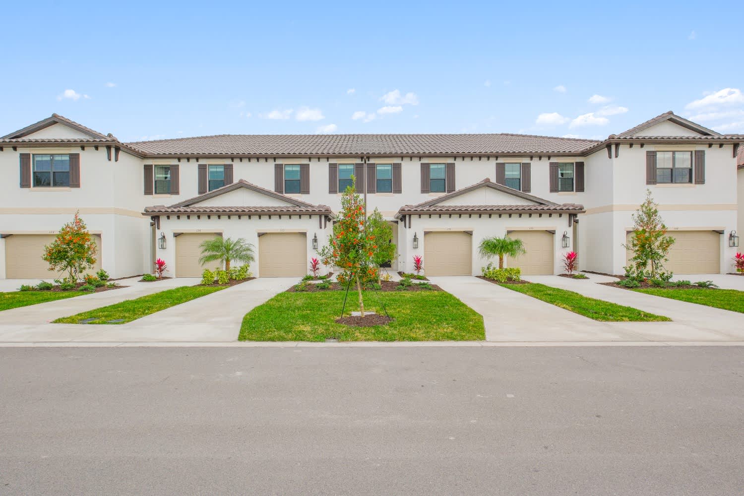 Fiore Townhomes Built To Rent Housing – photo 1