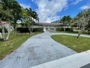 7502 Northwest 41st Street – photo 2