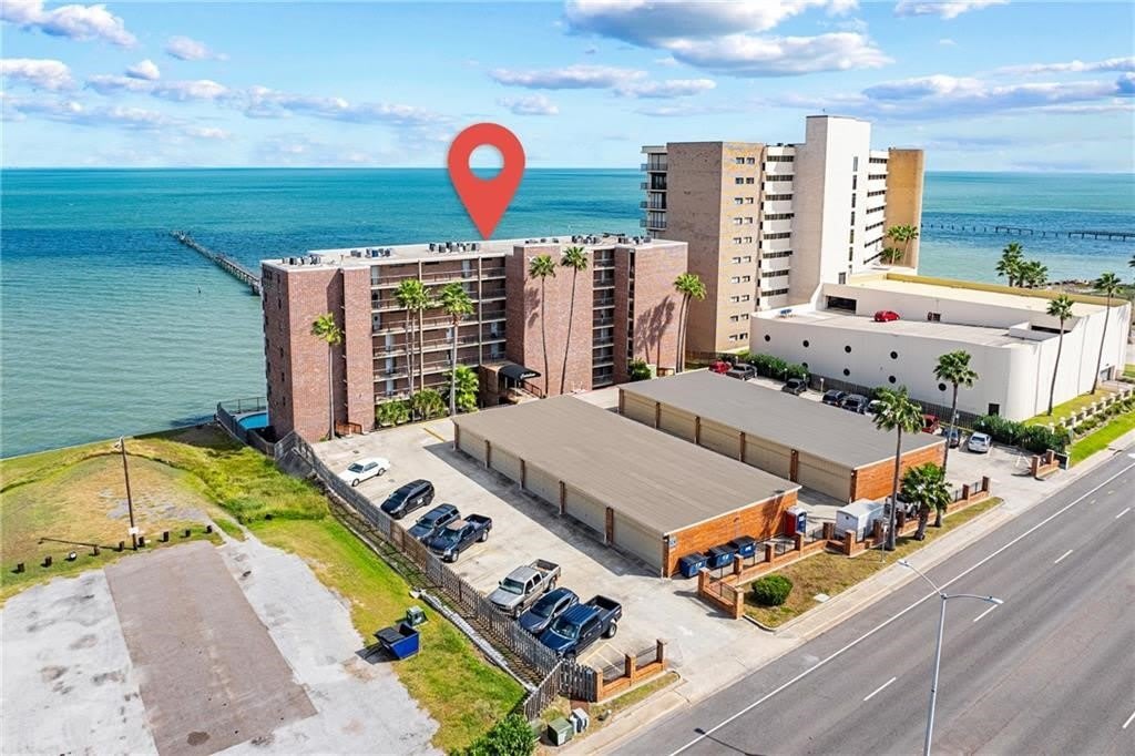 4334 Ocean Drive – photo 1
