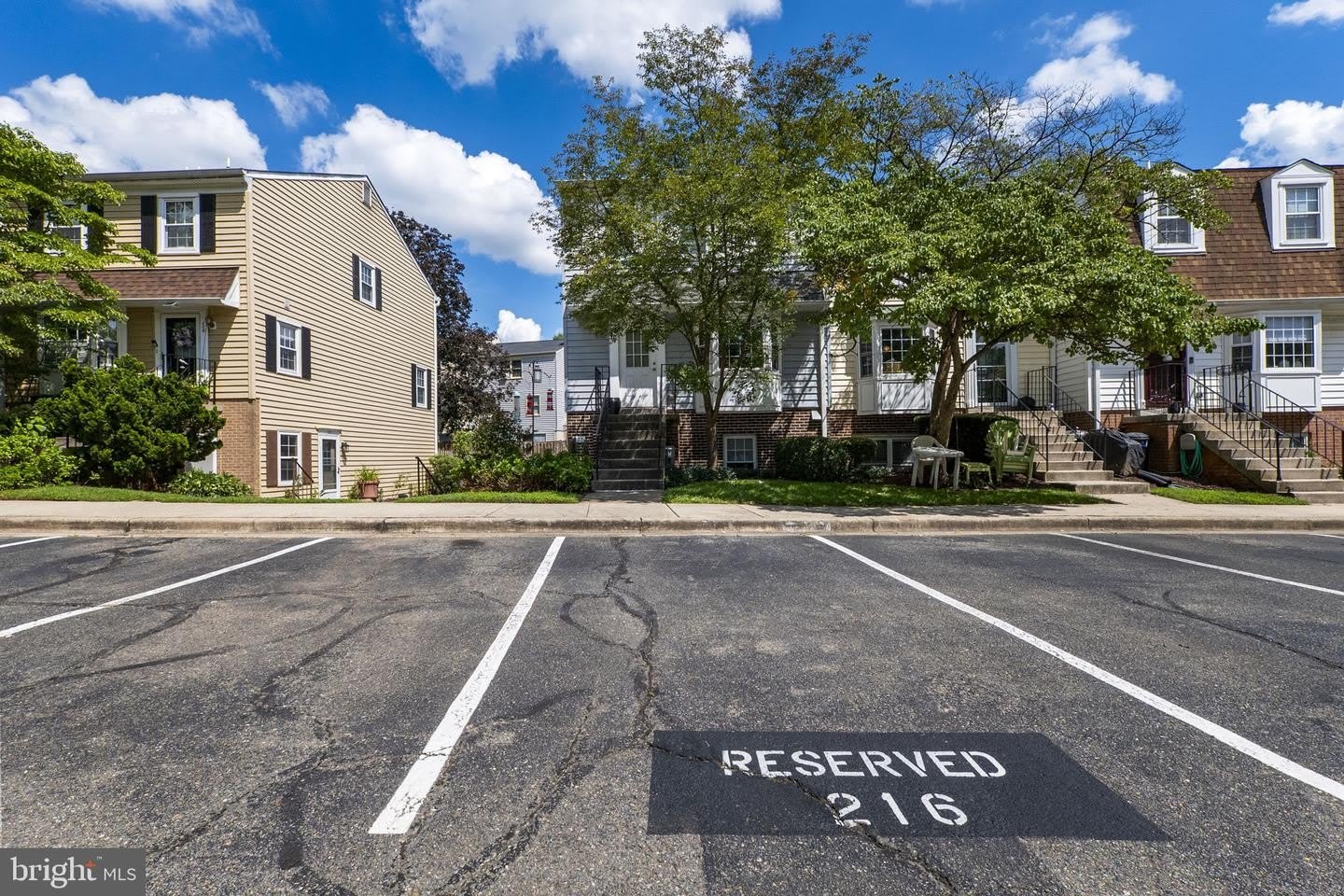 124 Barnsfield Ct 216 – photo 2