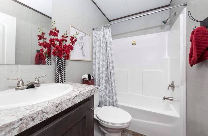 1205 West Circle Drive – photo 3