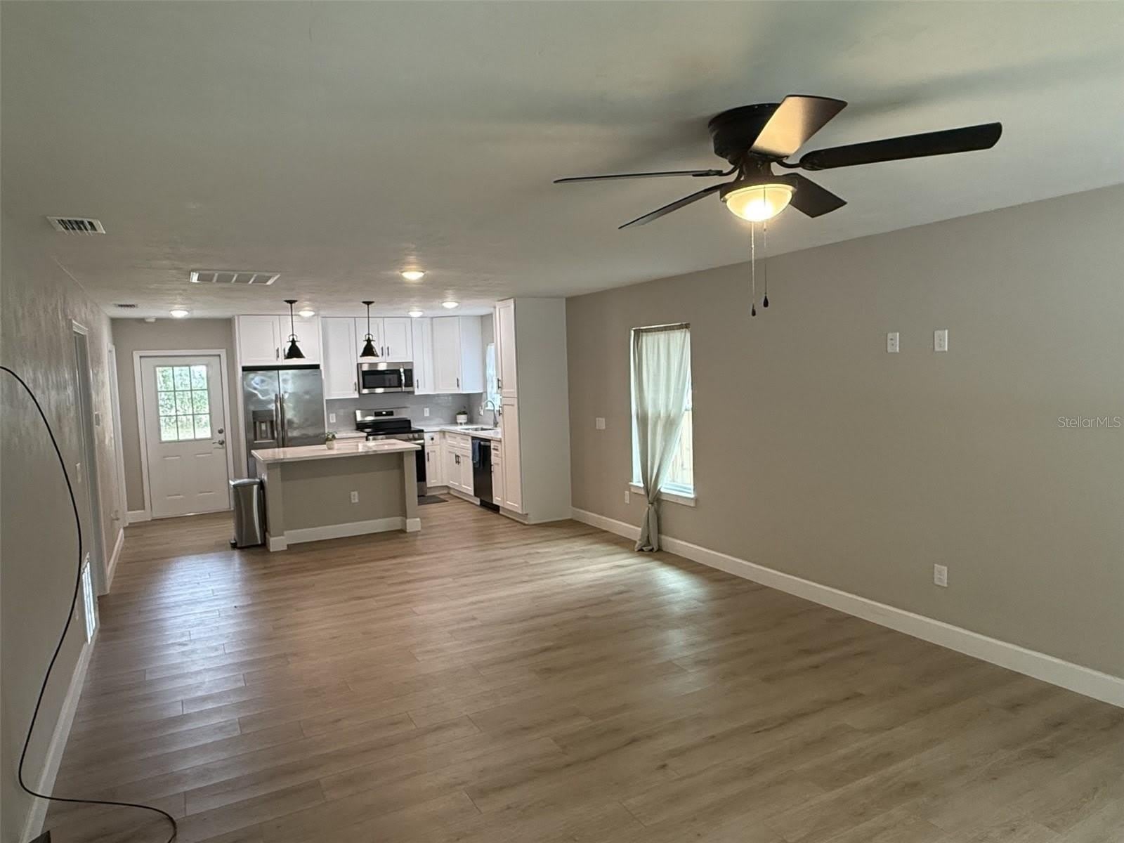 13323 NW 157TH Avenue – photo 5
