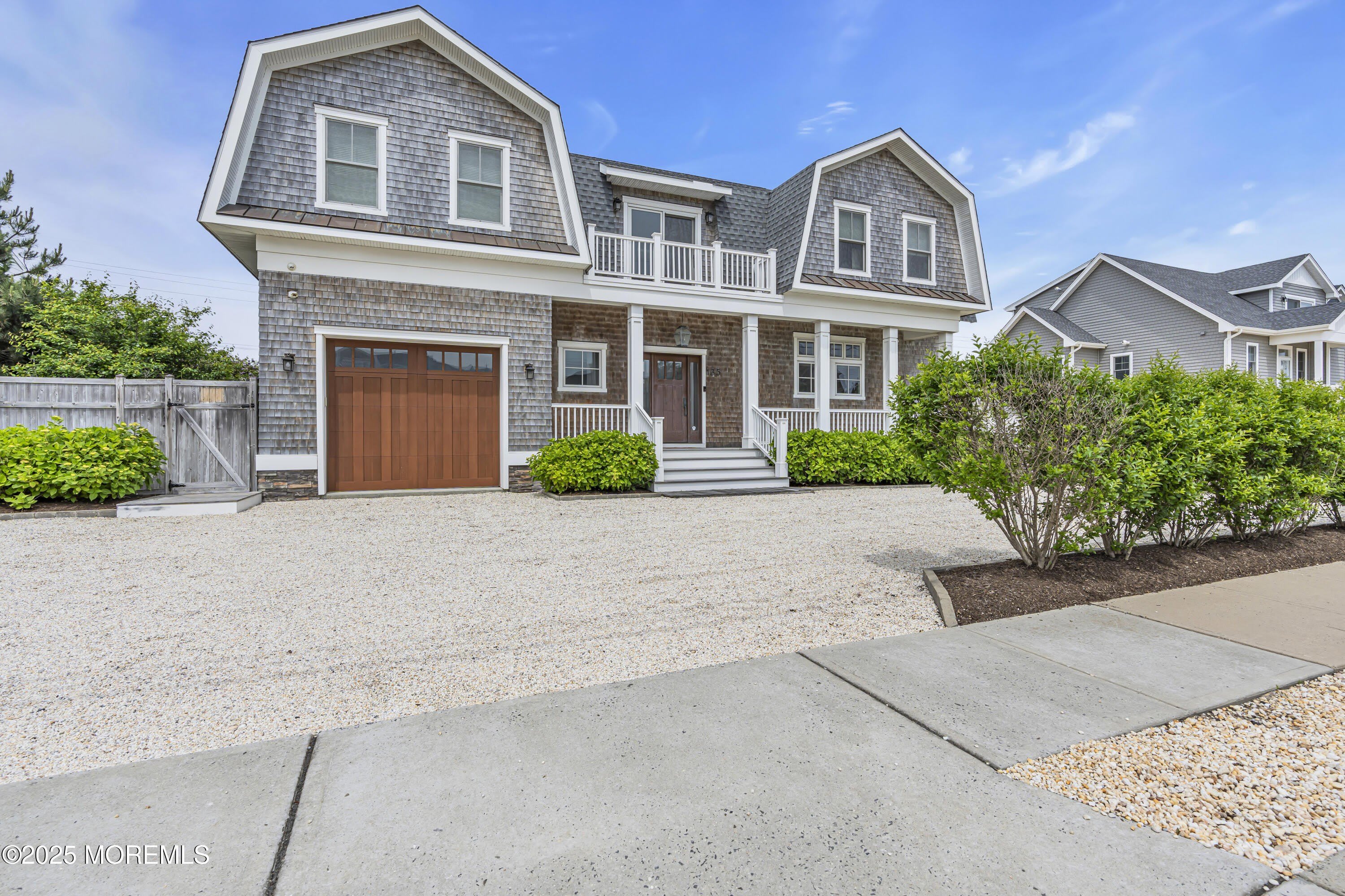 135 N Highway 35 – photo 2